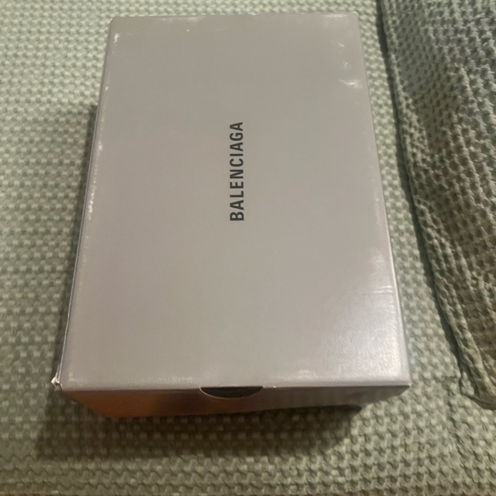 Balenciaga Elegant Gray Gift Box